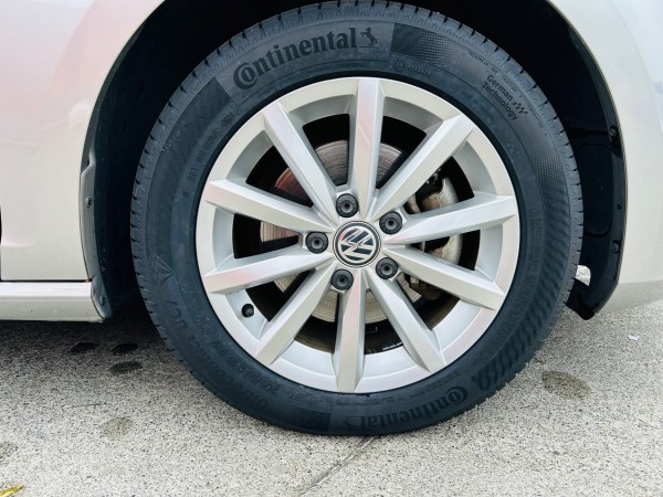 Continental UltraContact UC7のレビュー投稿画像